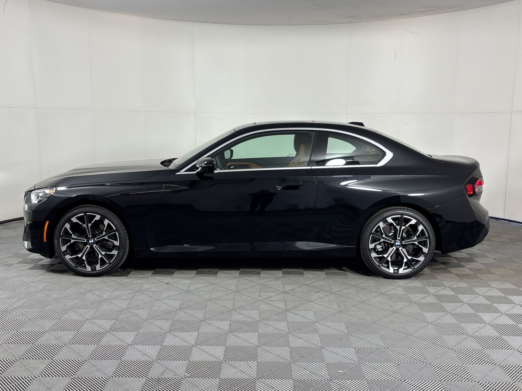 bmw 2 series 2026 3MW33CM03T8G62615 image bmw 2 series 2026 3MW33CM03T8G62615 image